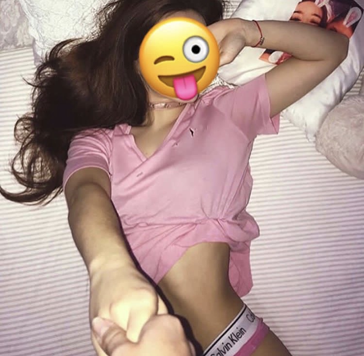 Girl Fucked While Playing Ps4